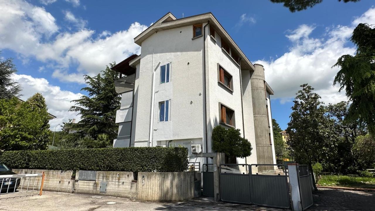 La Casa Di Gemma B&B Villa Vomano Exterior foto