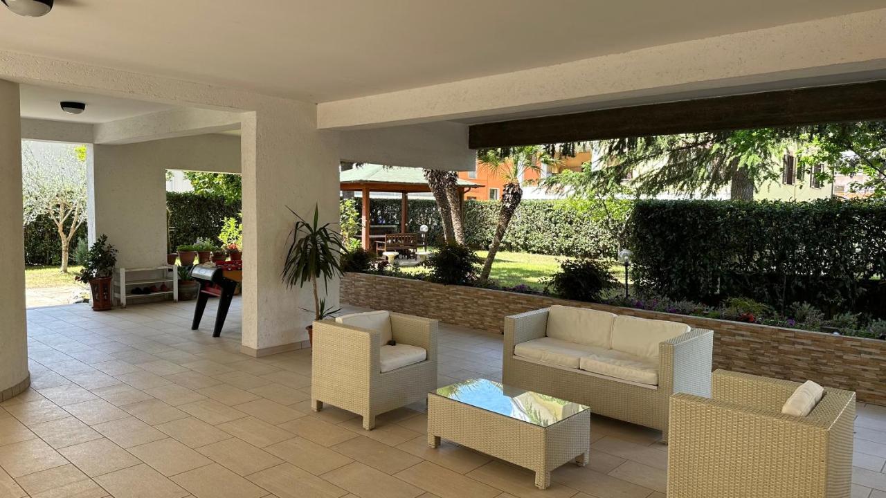 La Casa Di Gemma B&B Villa Vomano Exterior foto